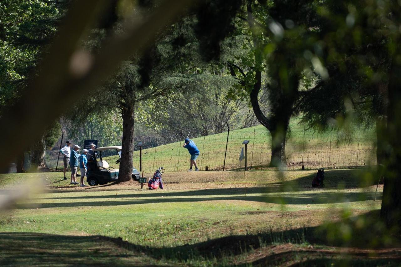 Gooderson Monks Cowl Golf Resort Champagne Valley Εξωτερικό φωτογραφία