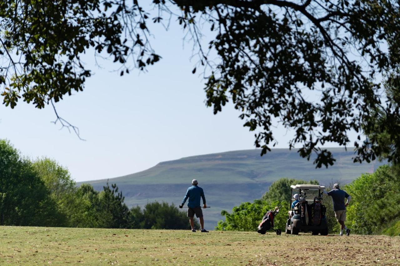 Gooderson Monks Cowl Golf Resort Champagne Valley Εξωτερικό φωτογραφία